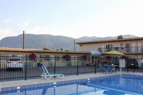 Flamingo Motel image 13