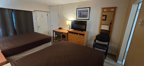 Flamingo Motel image 16