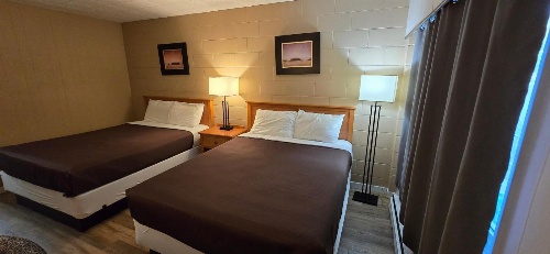 Flamingo Motel image 4