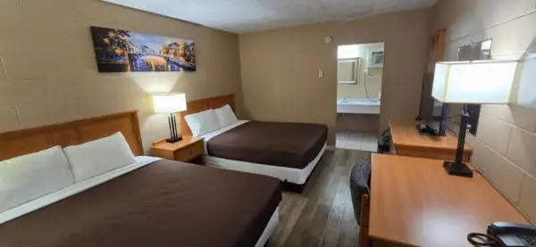 Flamingo Motel 10